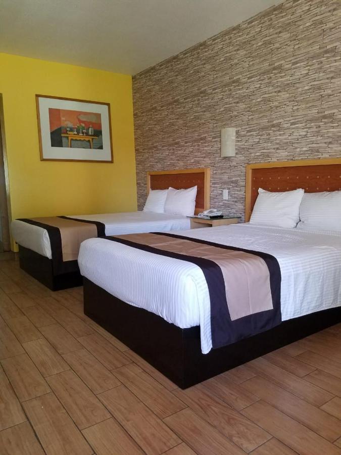 Hotel Colonial メヒカリ エクステリア 写真