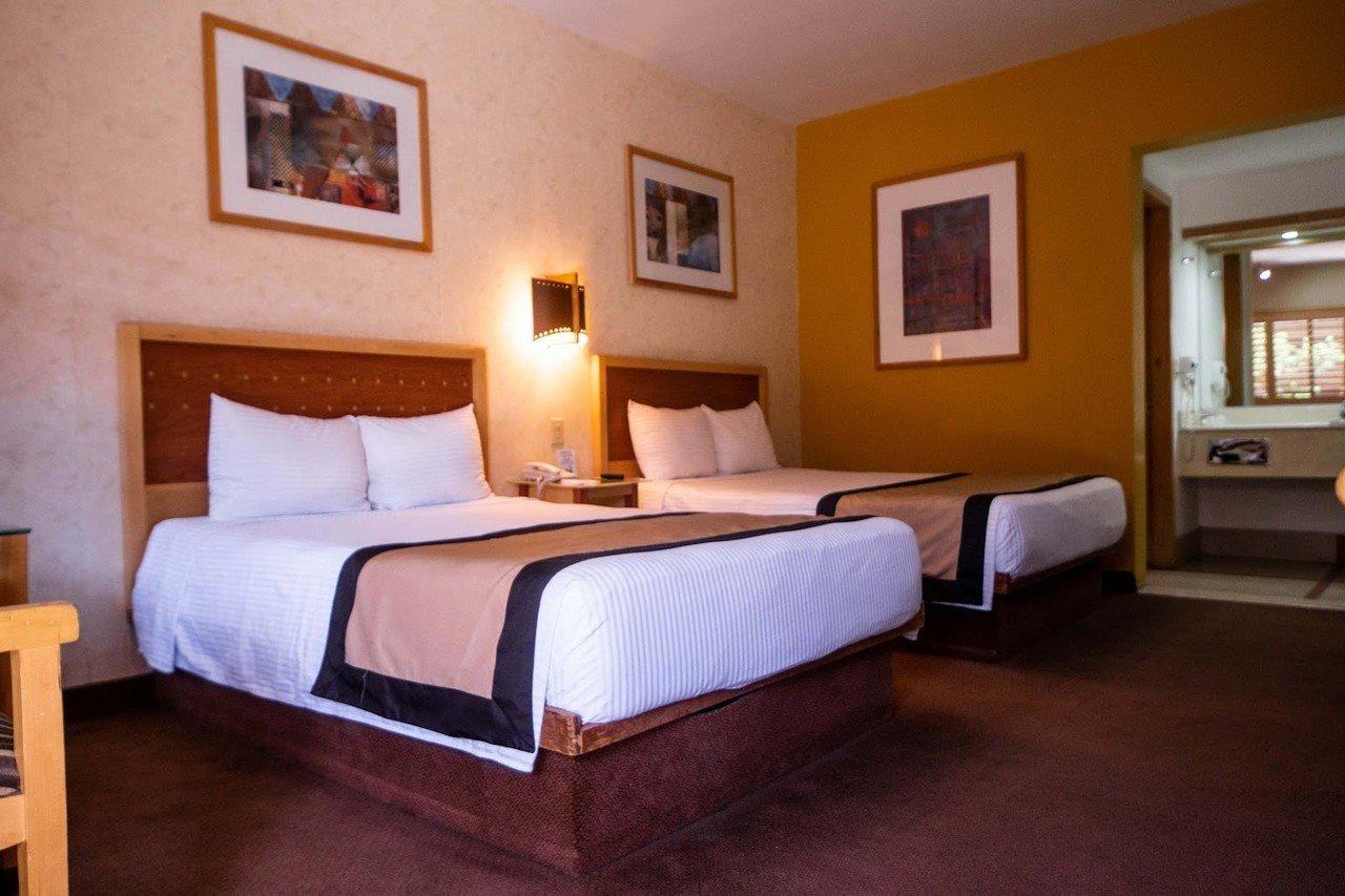 Hotel Colonial メヒカリ エクステリア 写真