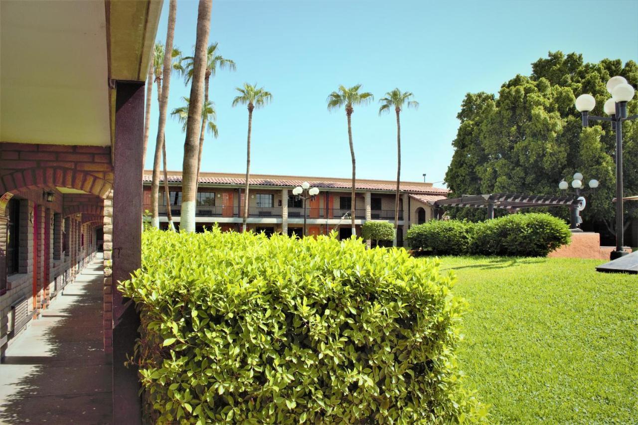 Hotel Colonial メヒカリ エクステリア 写真