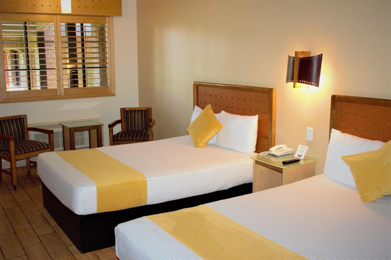 Hotel Colonial メヒカリ エクステリア 写真