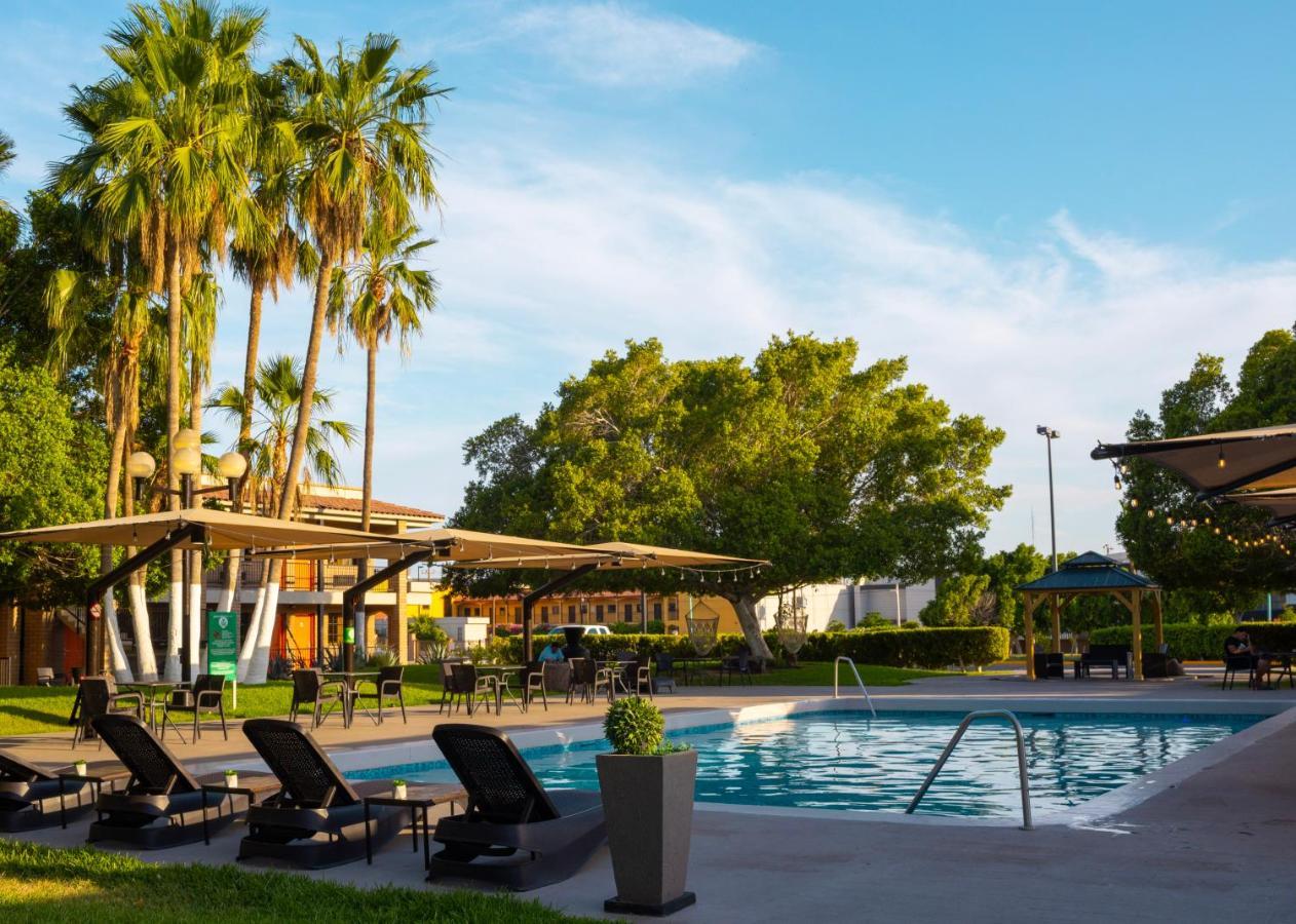 Hotel Colonial メヒカリ エクステリア 写真