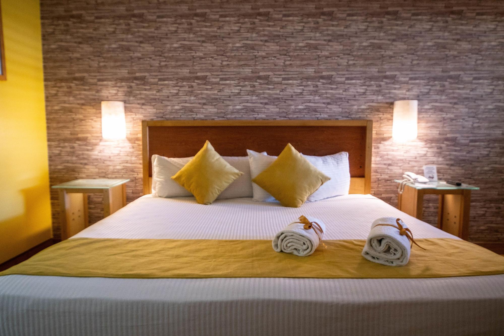 Hotel Colonial メヒカリ エクステリア 写真