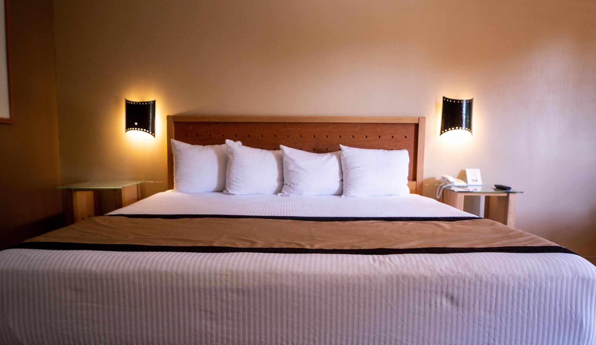 Hotel Colonial メヒカリ エクステリア 写真
