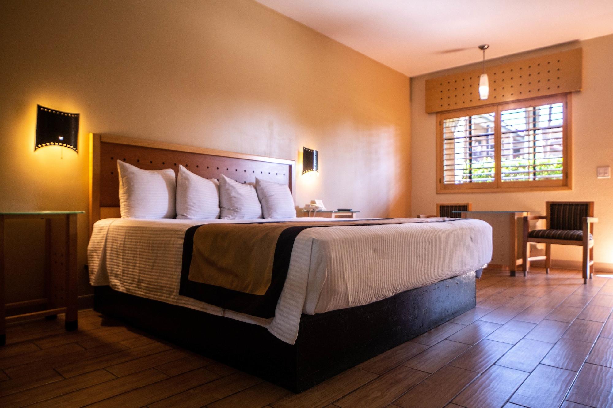 Hotel Colonial メヒカリ エクステリア 写真