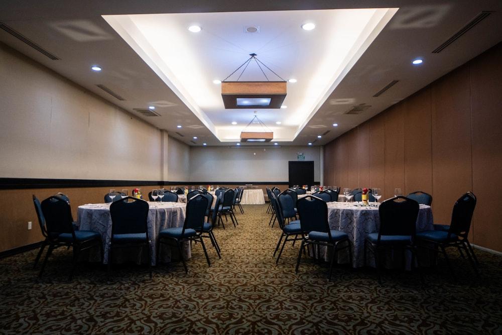 Hotel Colonial メヒカリ エクステリア 写真